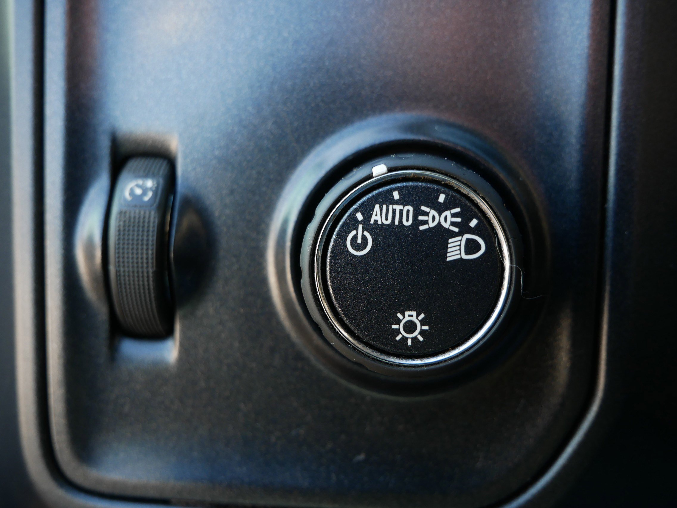 Used 2017 GMC Sierra 1500 4x4 Double Cab image 25