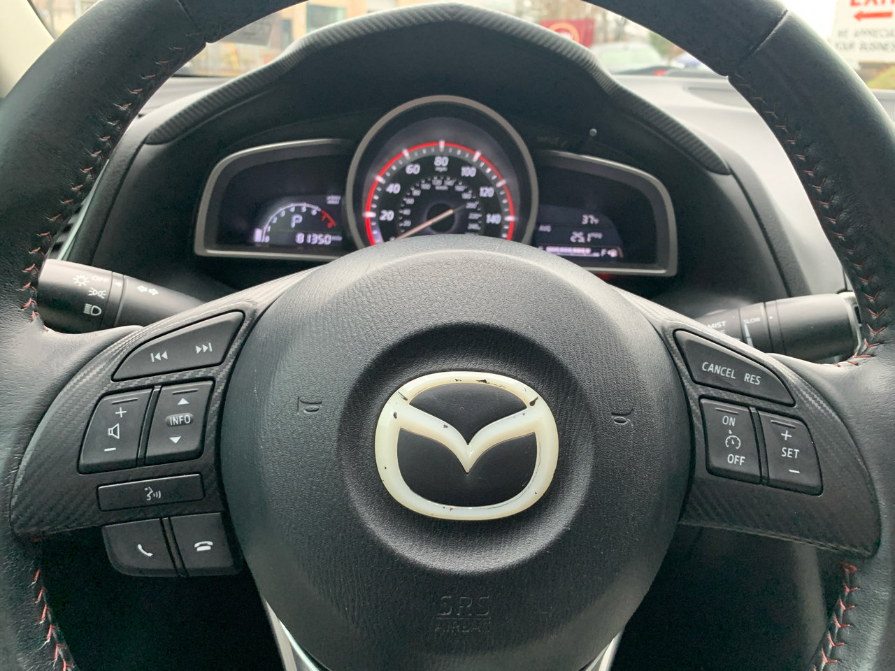 Used 2014 MAZDA MAZDA3 i Touring image 19