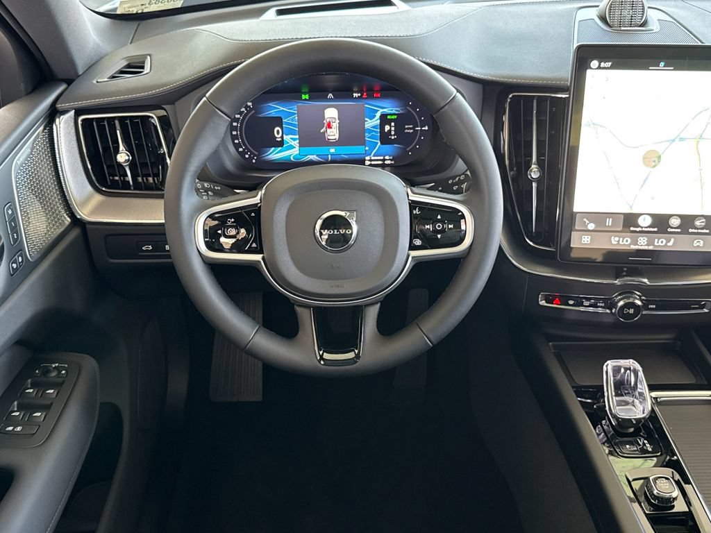 New 2026 Volvo XC60 T8 Ultra w/ Climate Package AWD/4WD image 13