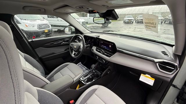 New 2026 Chevrolet TrailBlazer LT w/ Convenience Package image 15