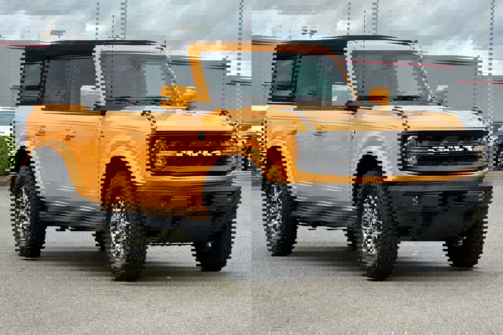 Used 2022 Ford Bronco Outer Banks image 5