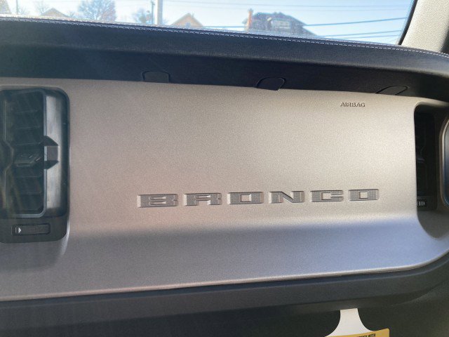 New 2025 Ford Bronco Outer Banks image 23