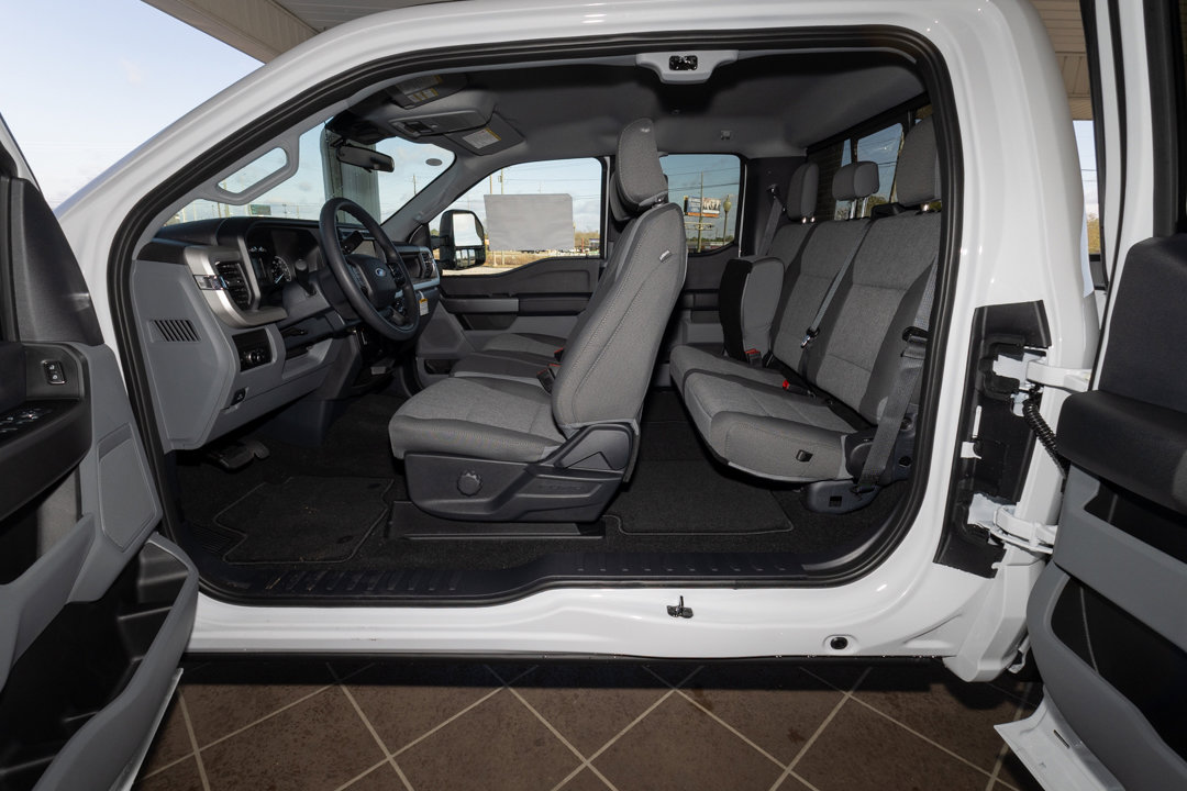 New 2026 Ford F350 XL w/ STX Appearance Package AWD/4WD image 12