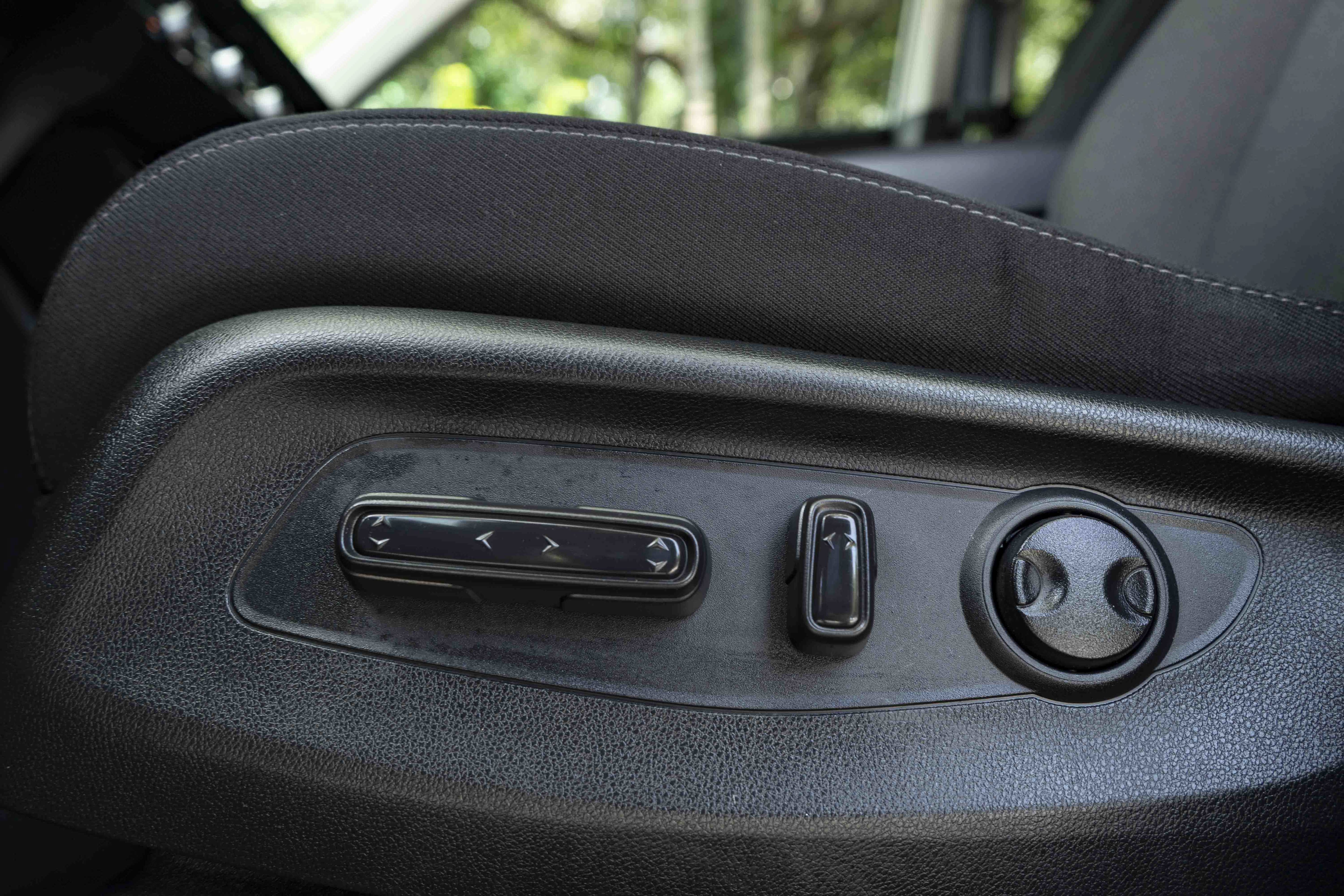 Used 2026 Honda CR-V EX image 39