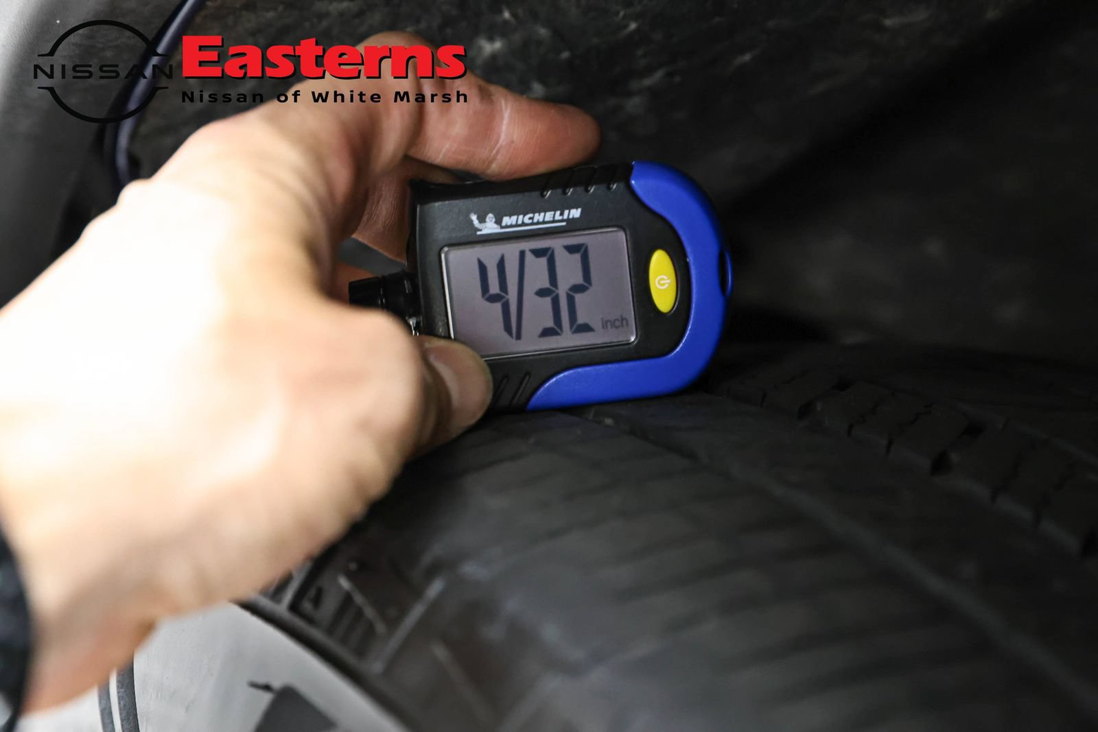 Used 2023 Nissan Rogue S AWD/4WD image 26