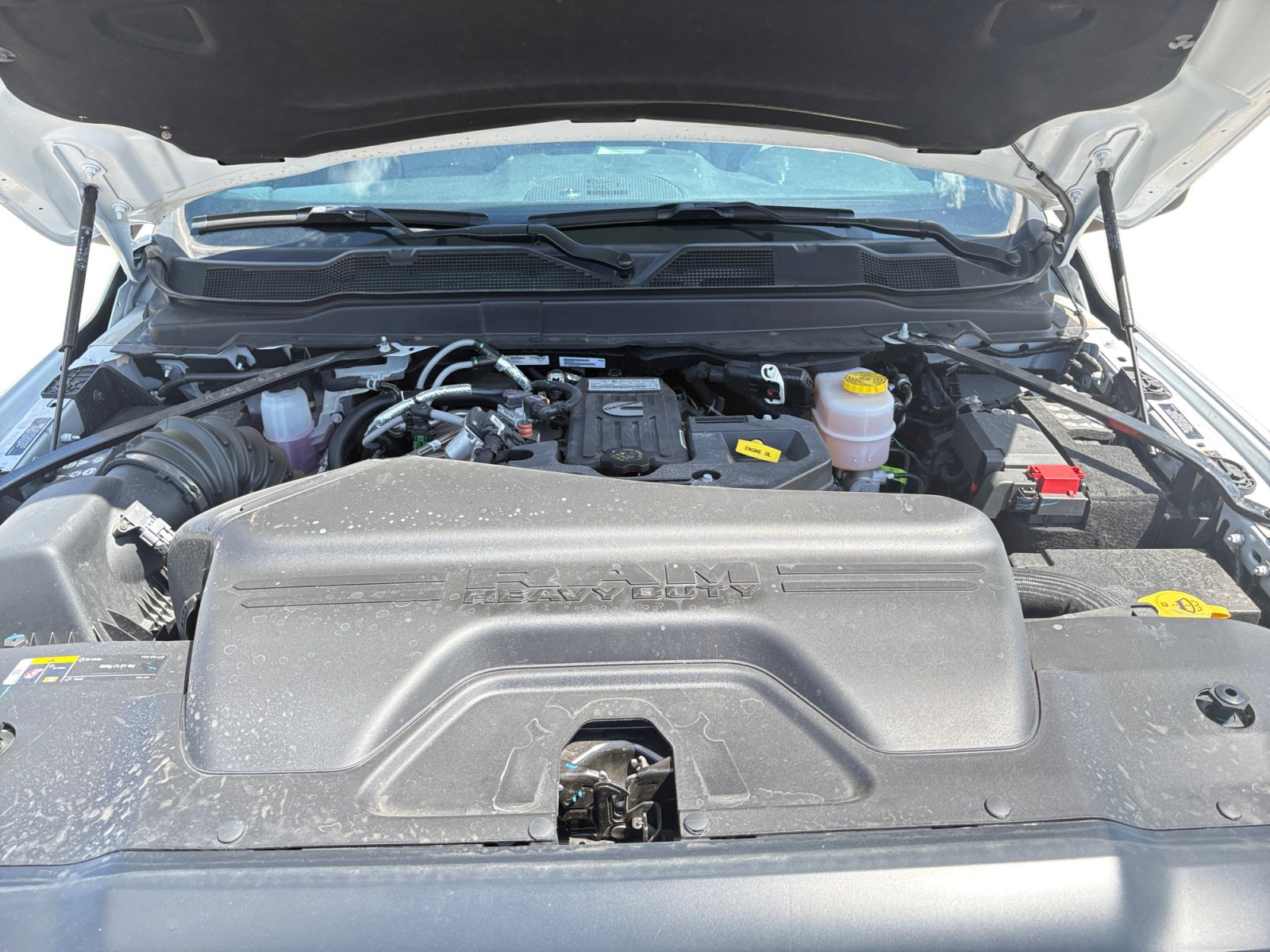 New 2026 RAM 3500 Tradesman AWD/4WD image 24