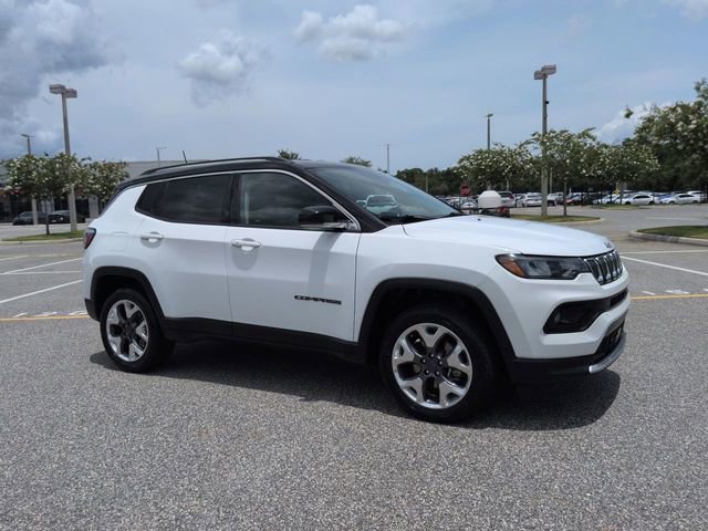 Used 2022 Jeep Compass Limited AWD/4WD image 2