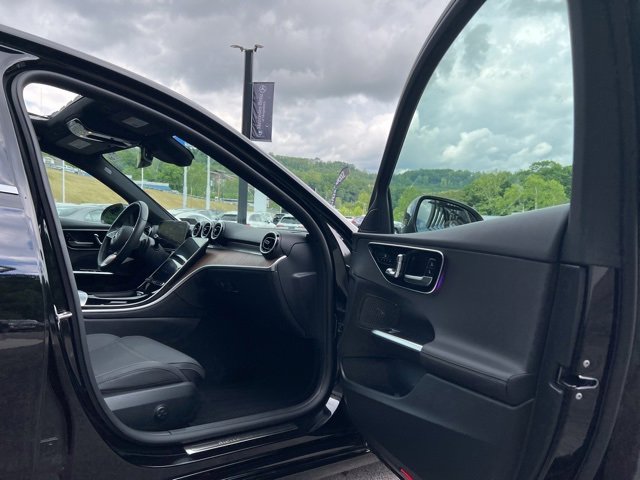 Used 2024 Mercedes-Benz C 300 4MATIC Sedan image 25