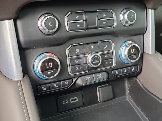 Used 2021 GMC Yukon SLT w/ SLT Luxury Plus Package RWD image 30