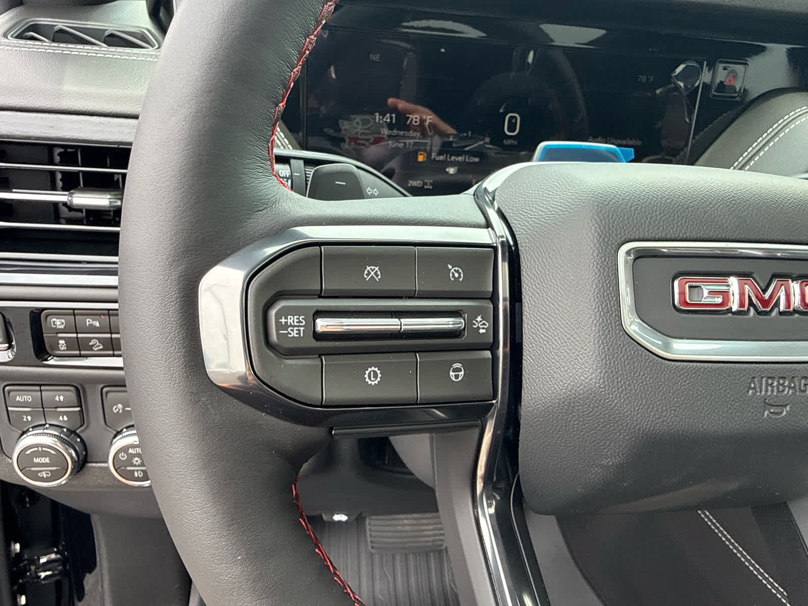 New 2026 GMC Yukon XL AT4 Ultimate w/ LPO, Floor Liner Package AWD/4WD image 17