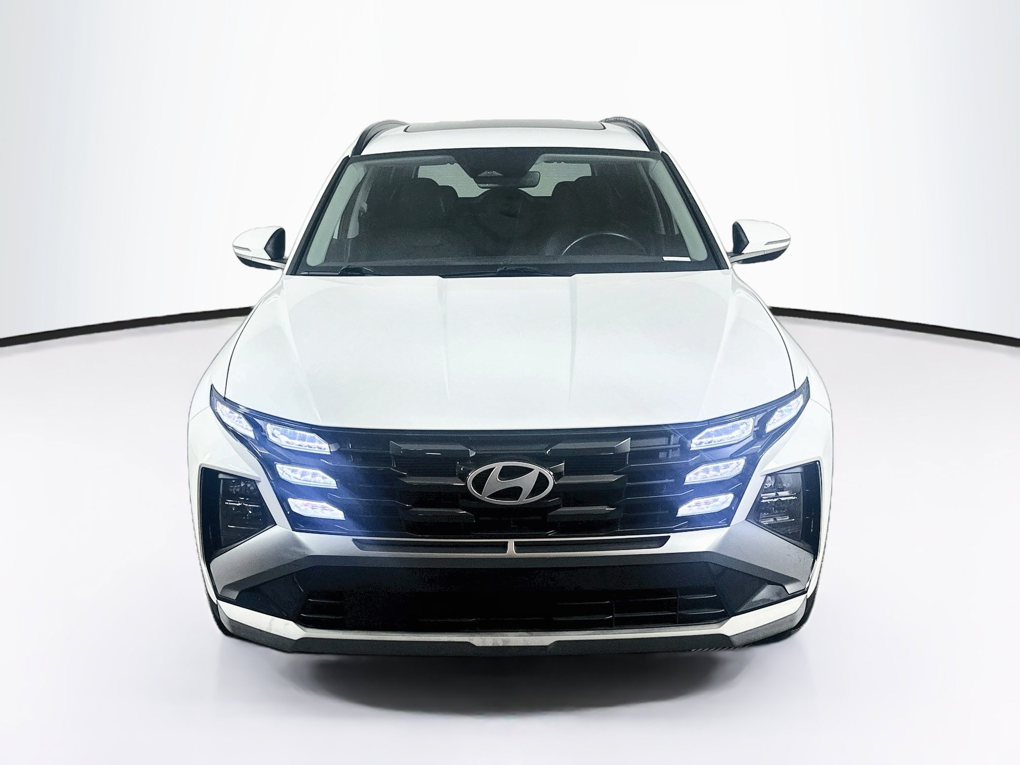 Used 2025 Hyundai Tucson SEL FWD image 2