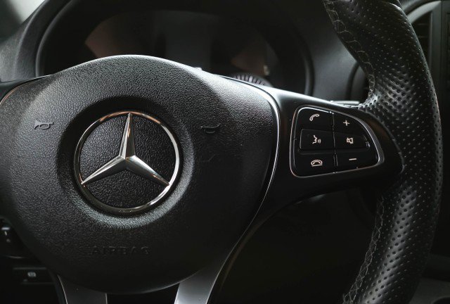 Used 2018 Mercedes-Benz Metris Passenger image 24