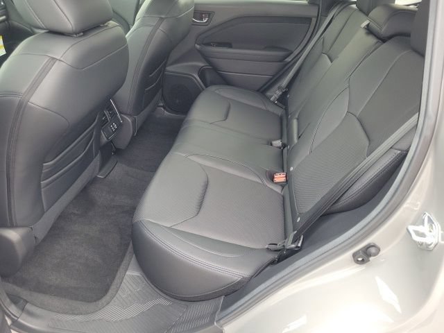 Used 2026 Subaru Forester Limited AWD/4WD image 12