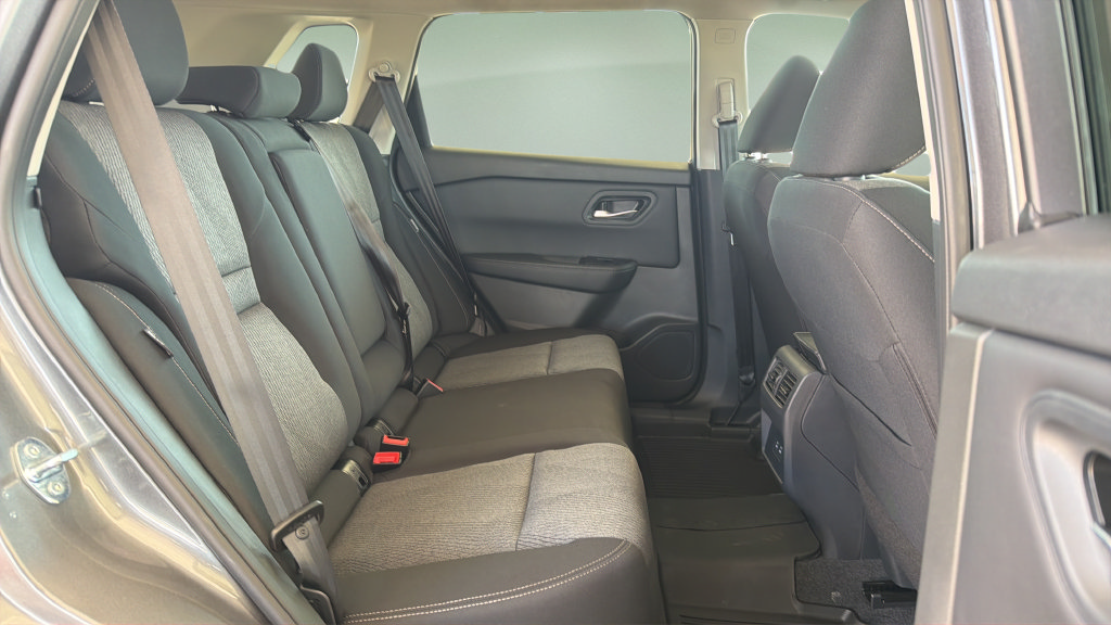New 2026 Nissan Rogue SV AWD/4WD image 19