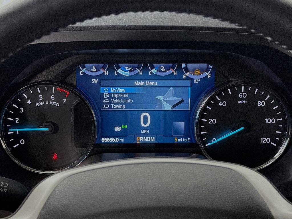 Used 2022 Ford Expedition XLT image 15