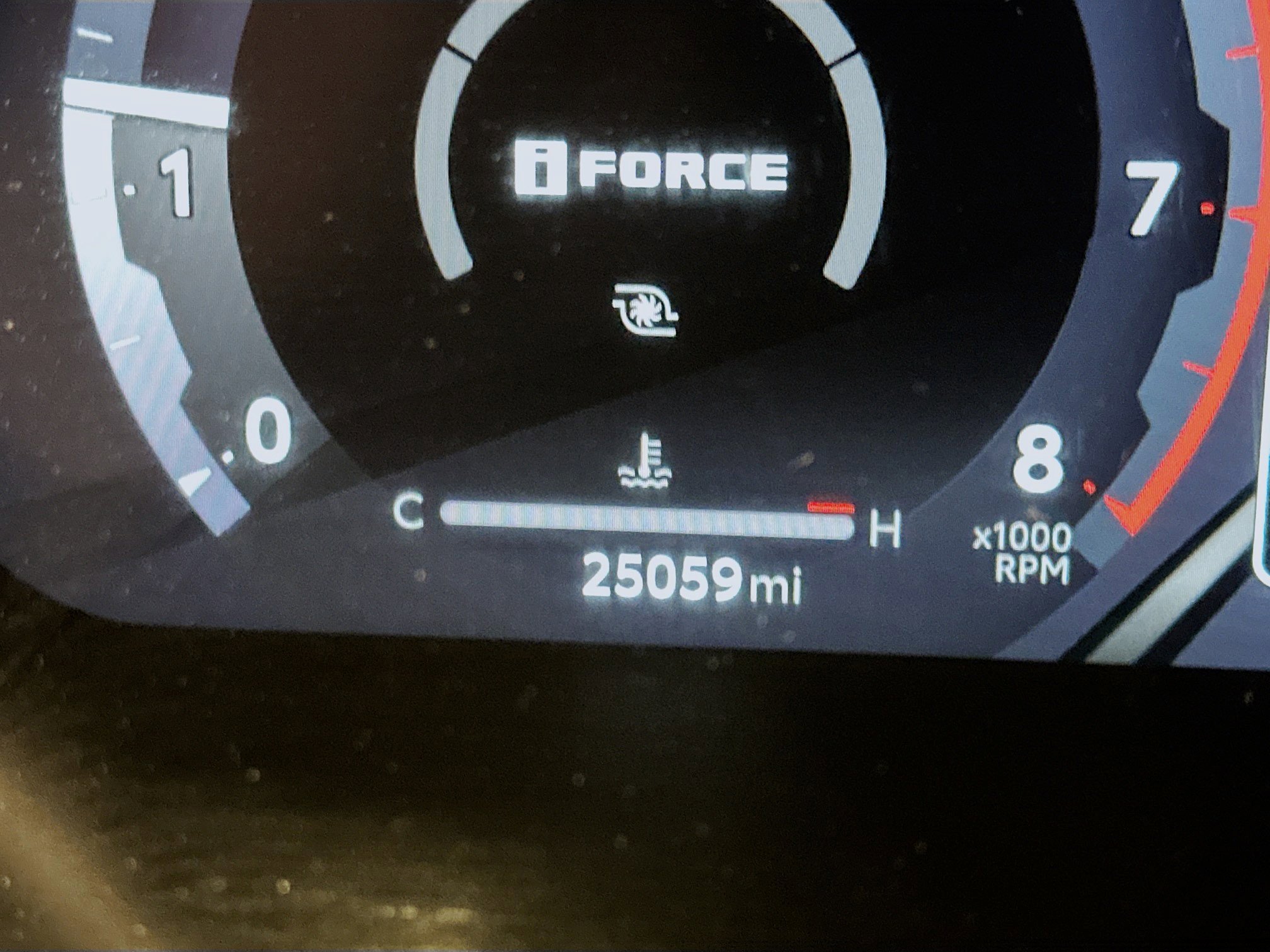 Used 2025 Toyota Tacoma TRD Off-Road image 19