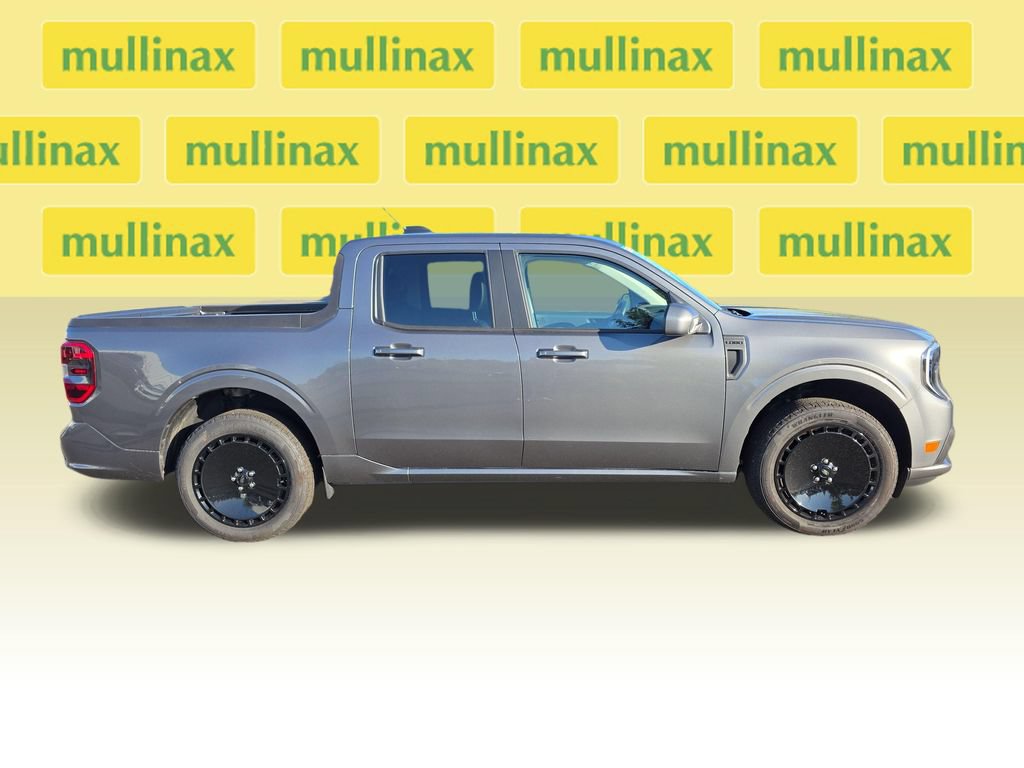 Used 2026 Ford Maverick Lobo AWD/4WD image 2