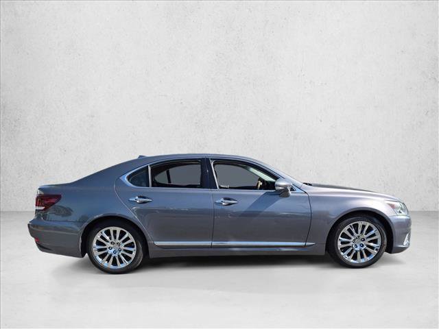 Used 2015 Lexus LS 460 w/ Comfort Package RWD image 4