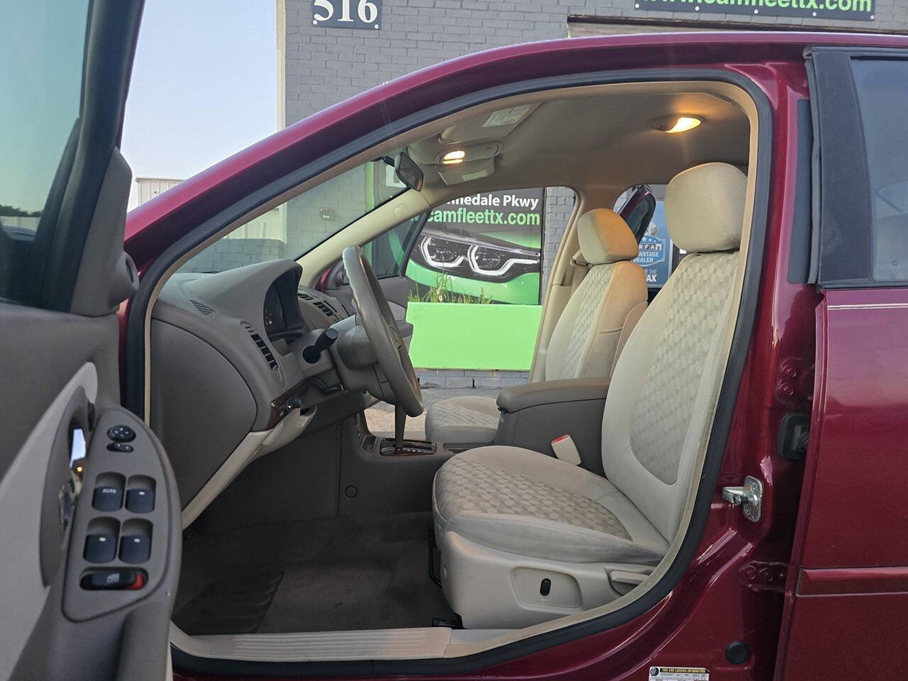 Used 2005 Chevrolet Malibu LS image 15