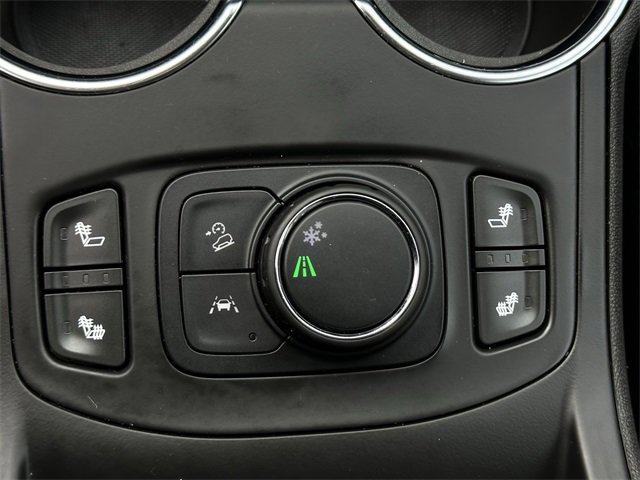 Used 2024 GMC Terrain SLT image 18