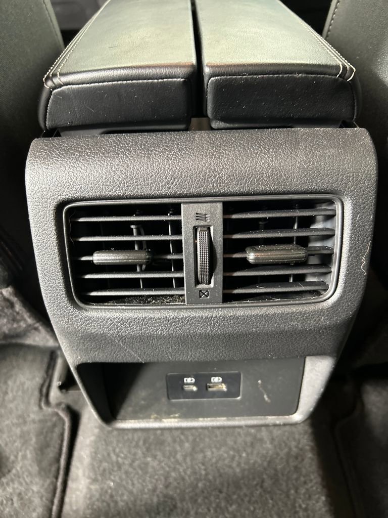 Used 2023 Nissan Rogue SV image 27