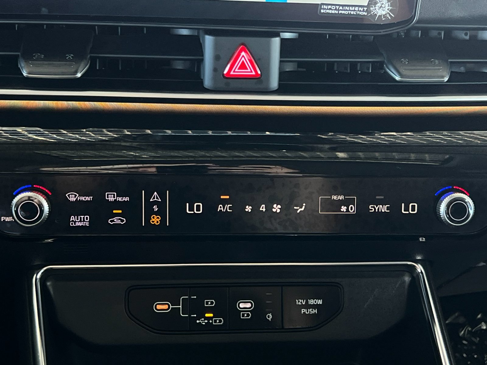 Certified 2026 Kia Carnival SX Prestige FWD image 25