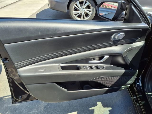 Certified 2024 Hyundai Elantra SEL w/ Convenience Package FWD image 13