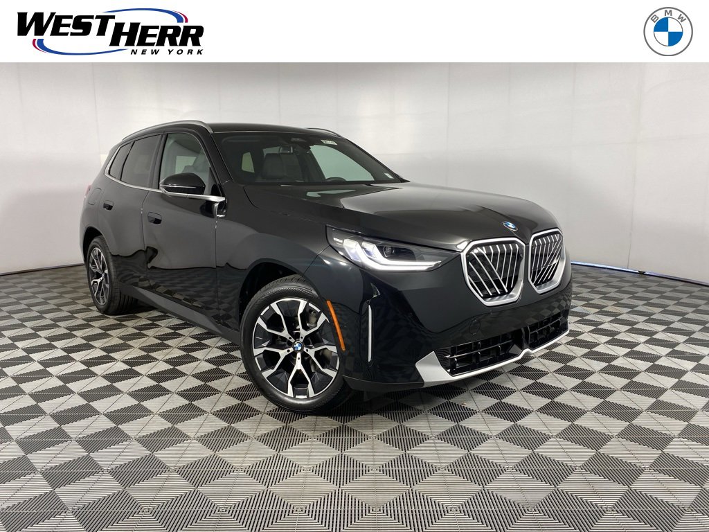New 2025 BMW X3 xDrive30i w/ Premium Package