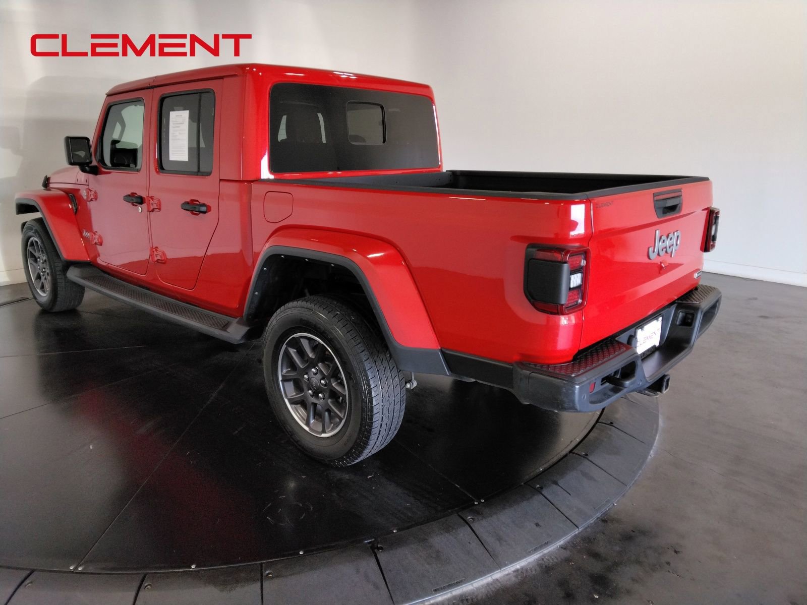 Used 2022 Jeep Gladiator Overland w/ Popular Equipment Package image 7