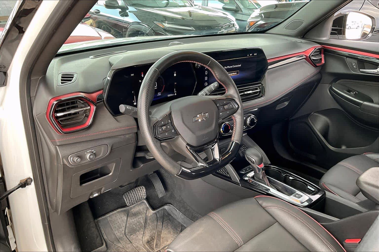Used 2024 Chevrolet TrailBlazer RS w/ Driver Confidence Package image 16