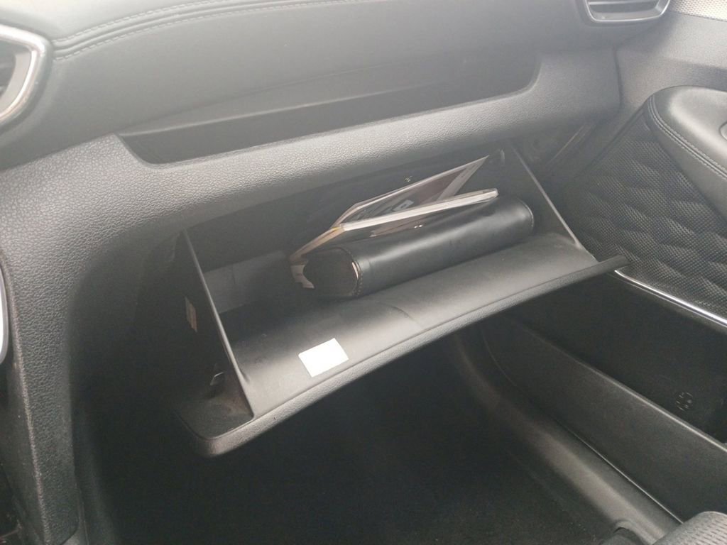 Used 2020 Hyundai Santa Fe SEL w/ Convenience Package image 31