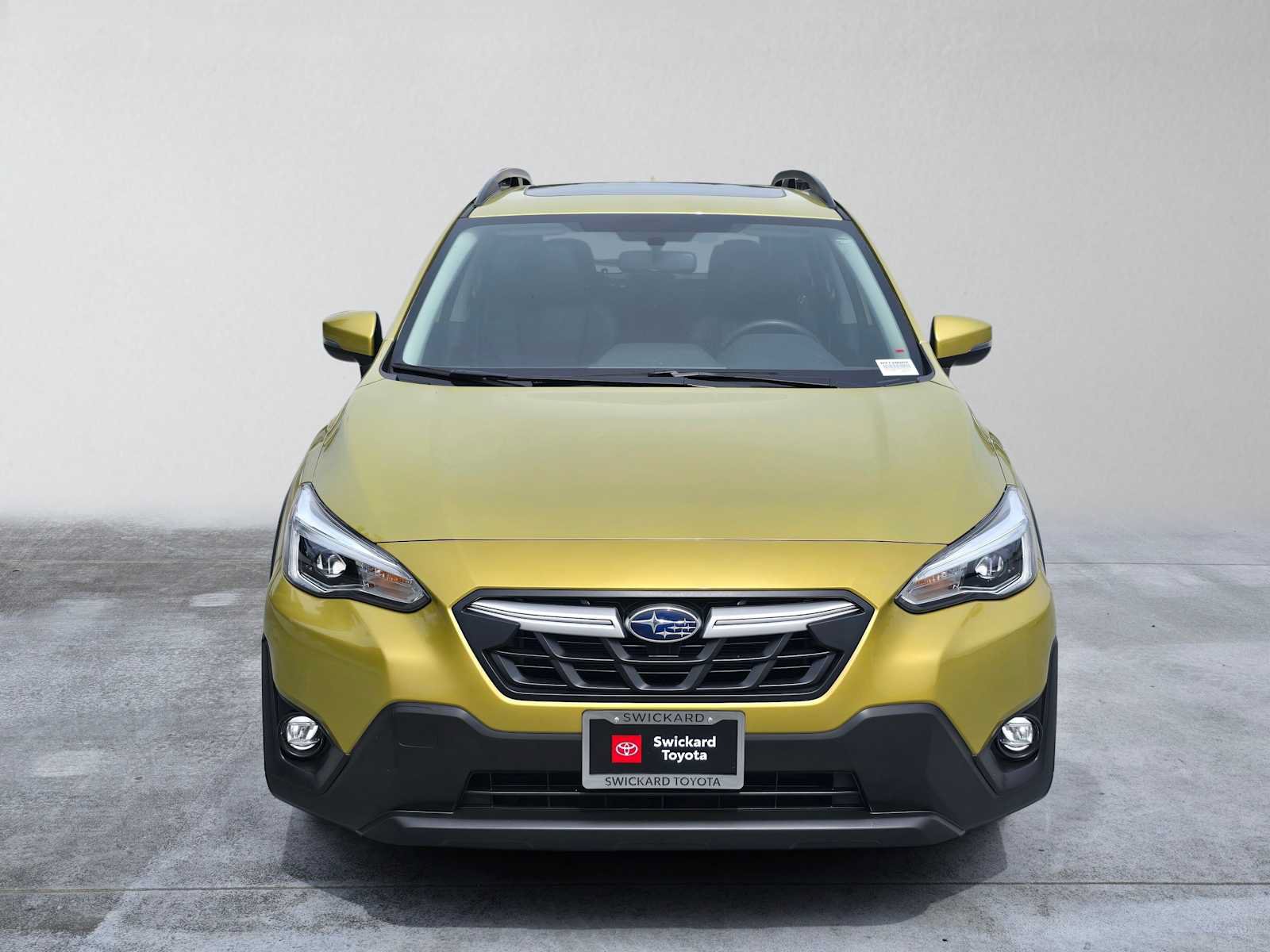 Used 2023 Subaru Crosstrek 2.5i Limited AWD/4WD image 2