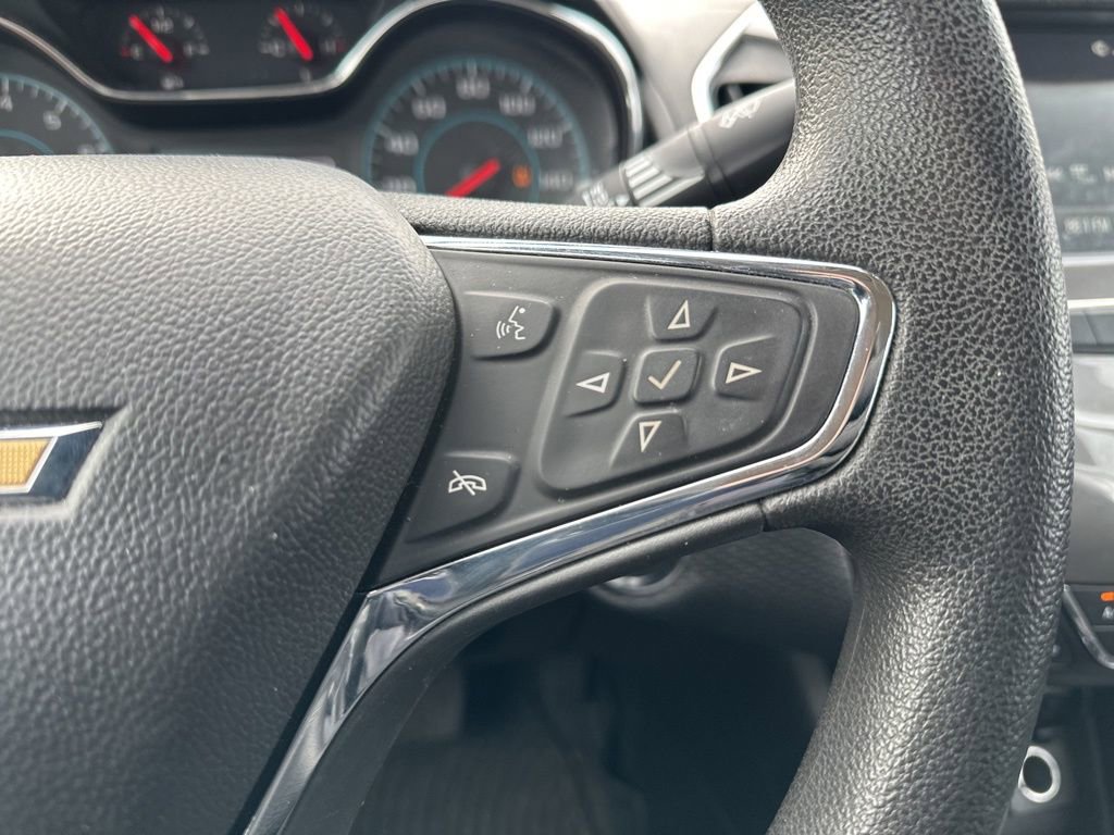 Used 2018 Chevrolet Cruze LT w/ Convenience Package image 21