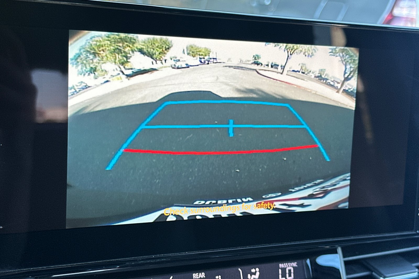 Certified 2025 Toyota Sienna XLE FWD image 22