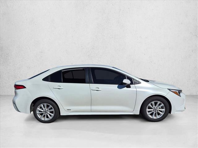 Used 2024 Toyota Corolla LE w/ LE Convenience Package AWD/4WD image 4