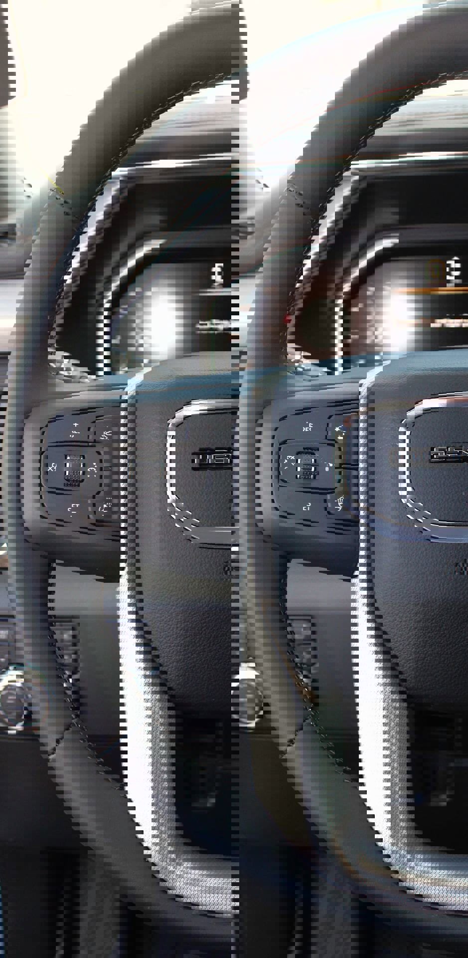 New 2026 GMC Sierra 2500 Denali w/ Denali Reserve Package image 23