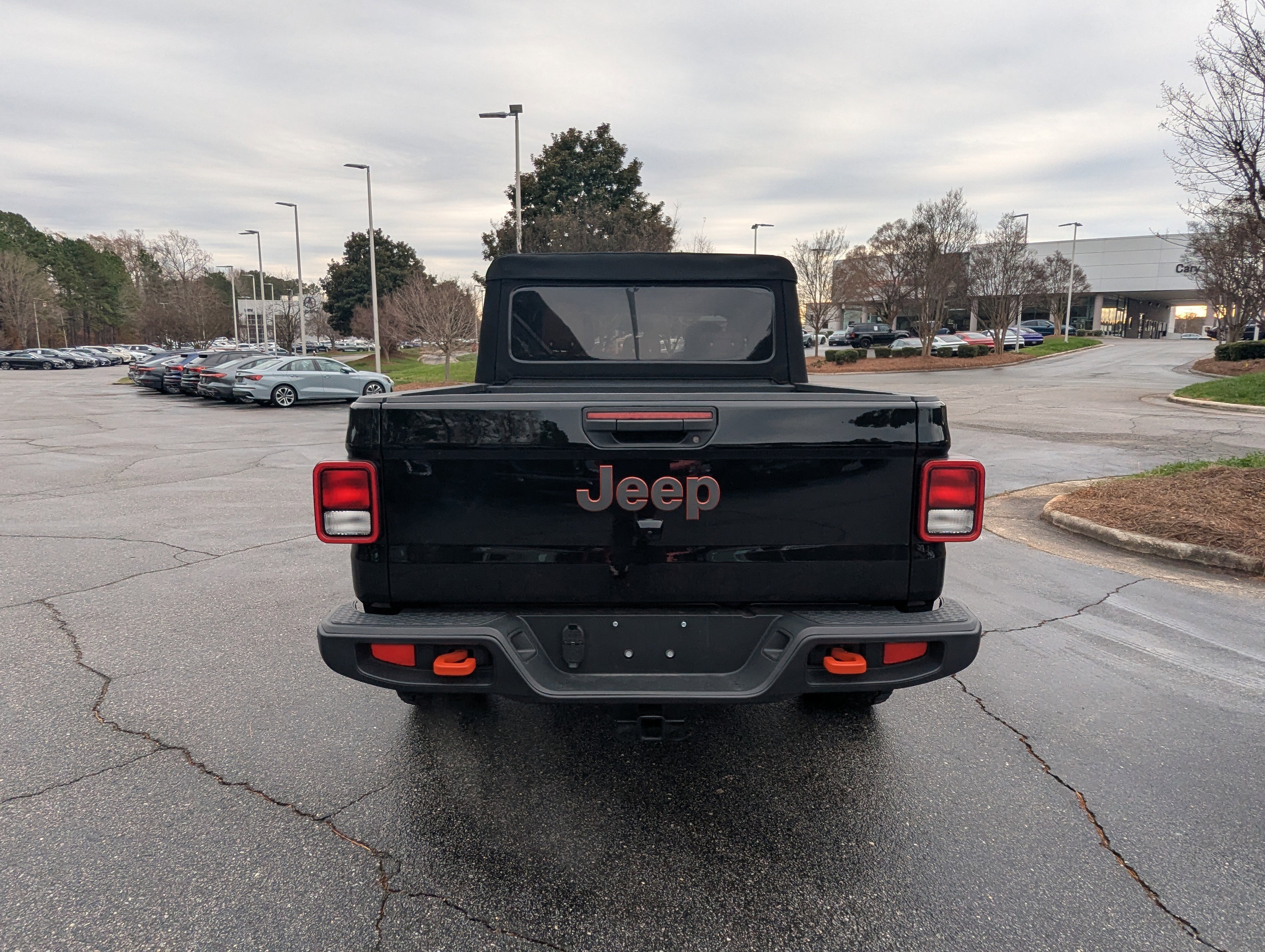 Used 2023 Jeep Gladiator Mojave w/ Cold Weather Group image 6