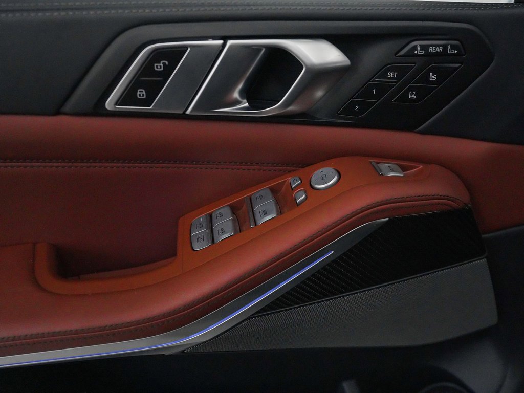 Used 2023 BMW X7 M60i w/ Executive Package image 12