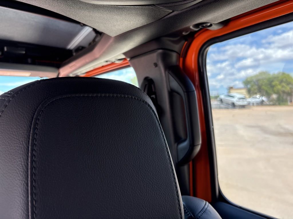 New 2025 Jeep Wrangler Unlimited Sahara image 42