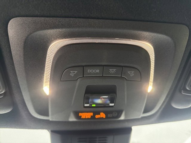 Used 2023 Toyota Corolla SE image 34