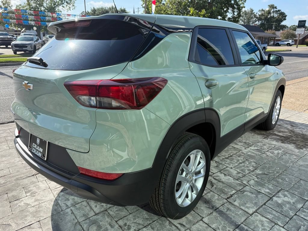 New 2026 Chevrolet TrailBlazer LS w/ LS Convenience Package FWD image 4