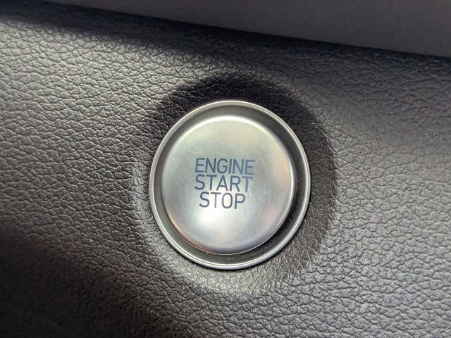 Used 2020 Hyundai Santa Fe SEL image 31