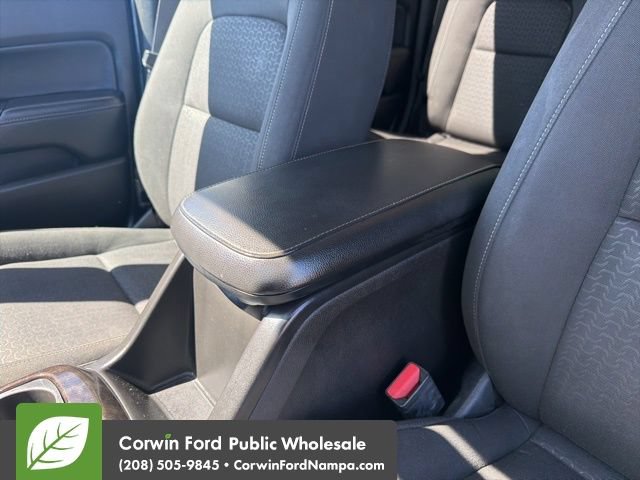 Used 2015 GMC Canyon SLE AWD/4WD image 21