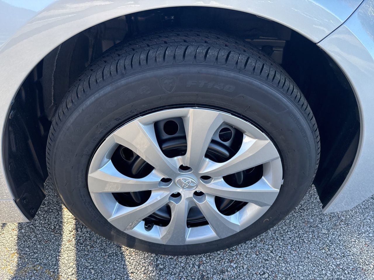 Used 2026 Toyota Corolla LE image 9