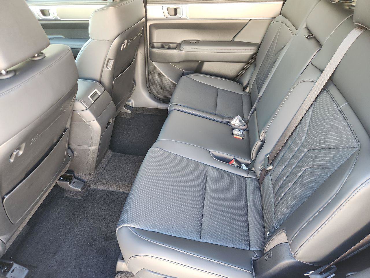 New 2026 Hyundai Santa Fe XRT AWD/4WD image 31
