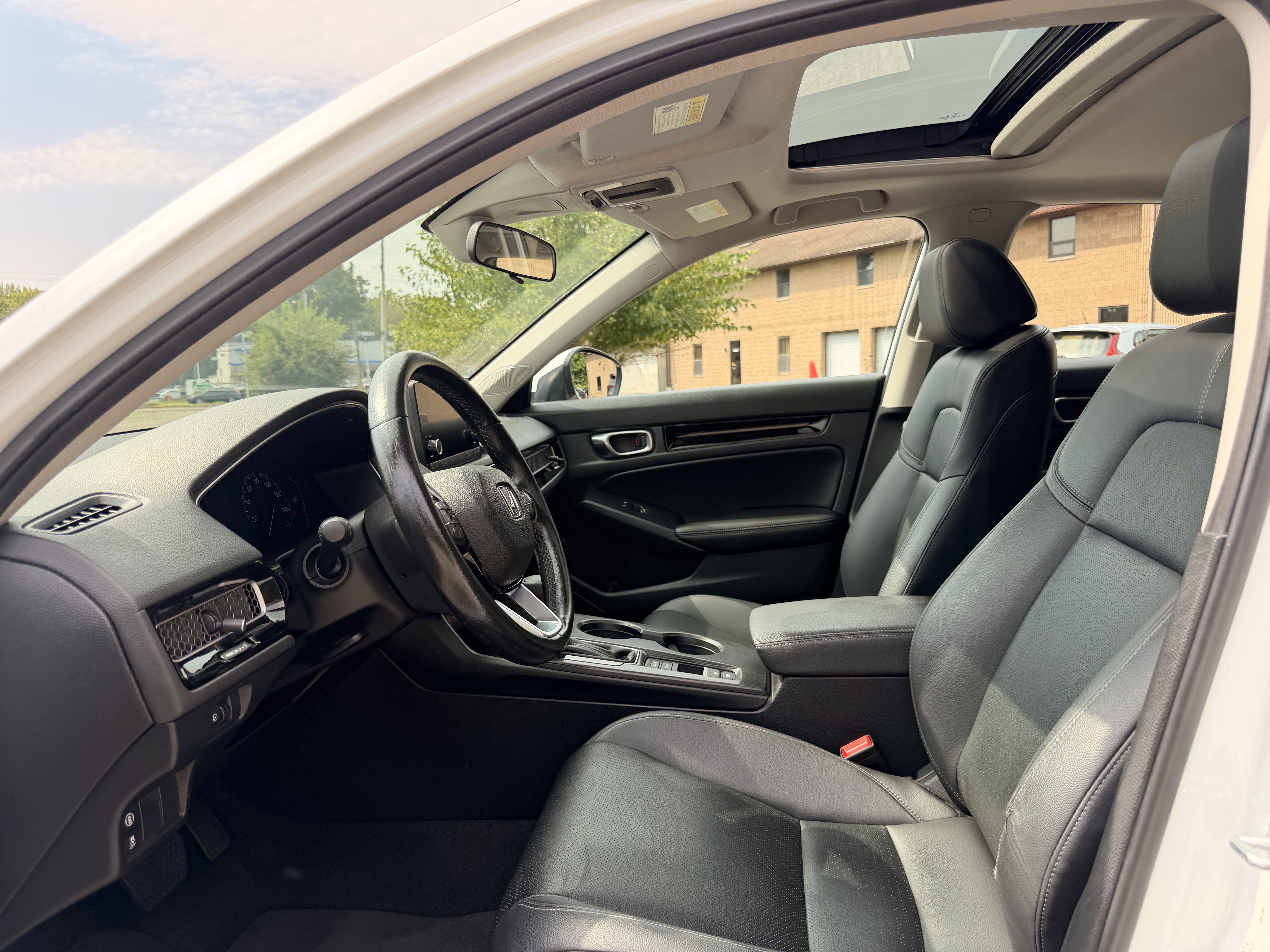 Used 2024 Honda Civic EX-L image 14