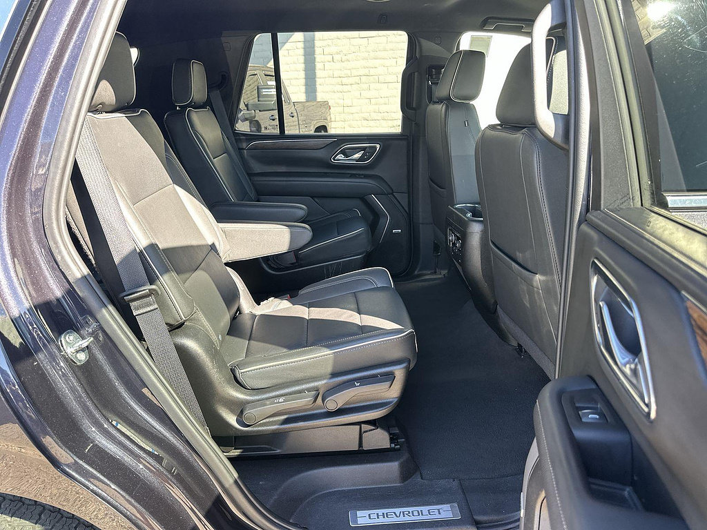 Used 2024 Chevrolet Tahoe Premier RWD image 26