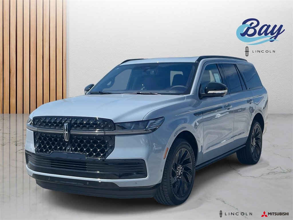 New 2025 Lincoln Navigator Reserve w/ Jet Appearance Package