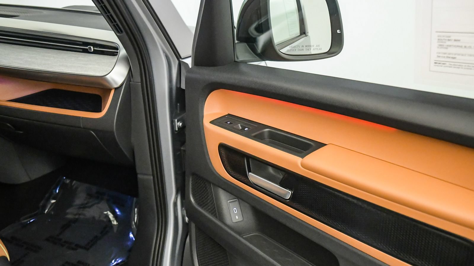 Used 2025 Volkswagen ID. Buzz Pro S RWD image 19