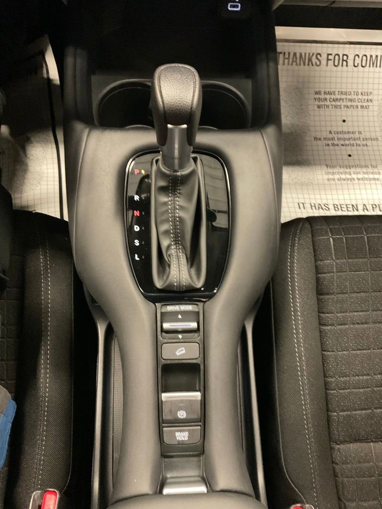 Used 2025 Honda HR-V LX image 22